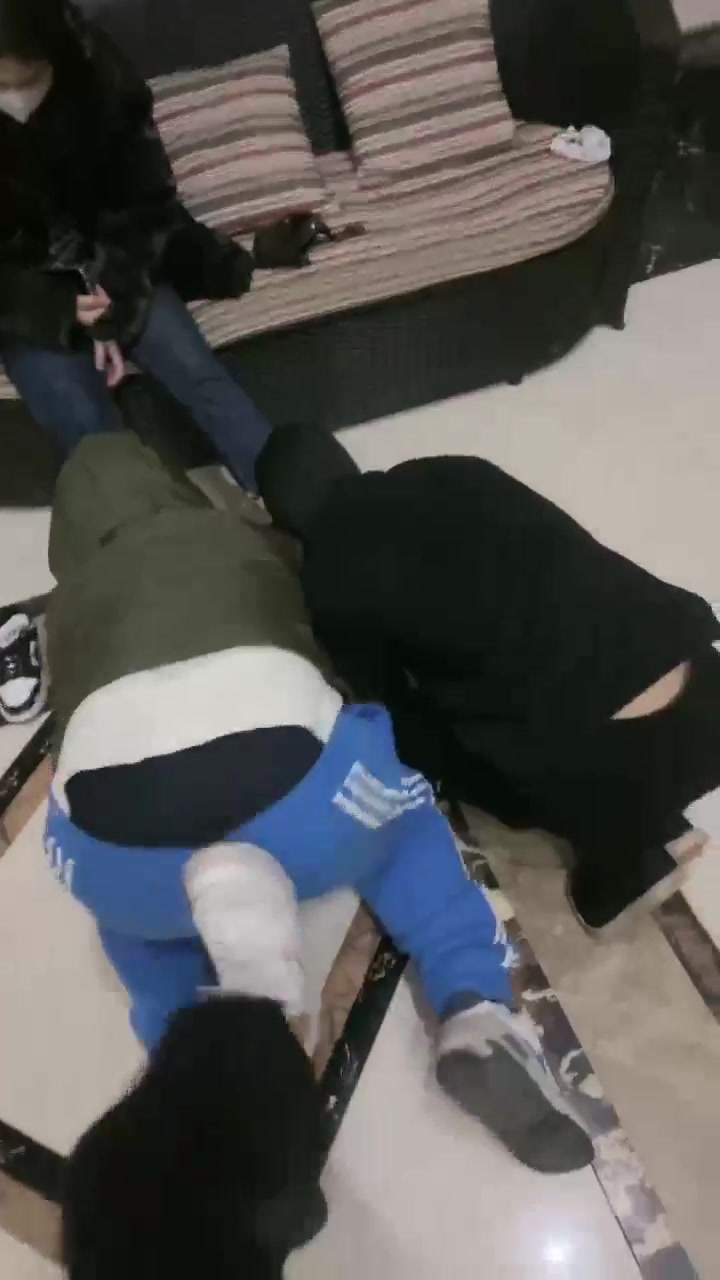 桃幼幼 户外调教 刺激遛狗