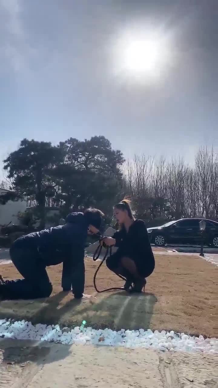 Outdoor lawn, training foot slaves