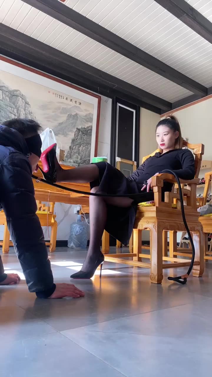 星染 室外草坪 调教脚奴