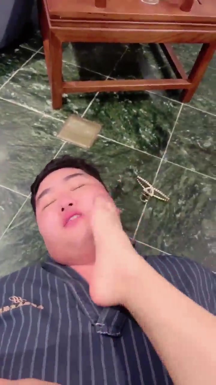 梦涵 室外温泉调教 现场玩奴