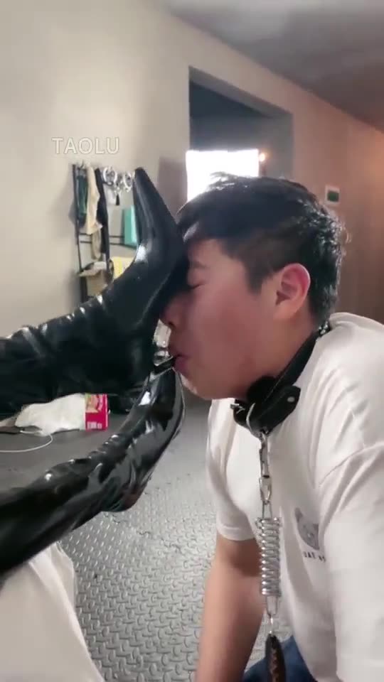 妮可 多项调教组合 玩弄三个贱货