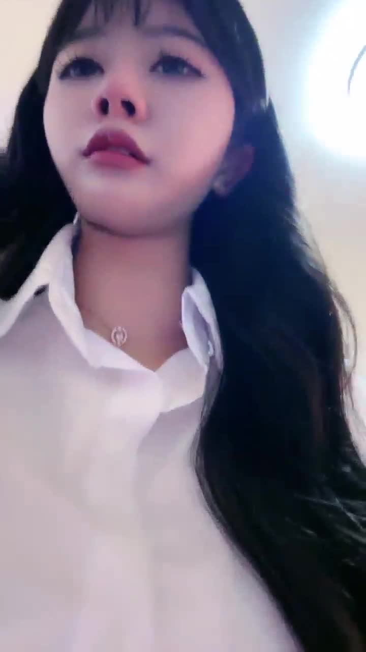 维妮 剧情调教 玩废学生