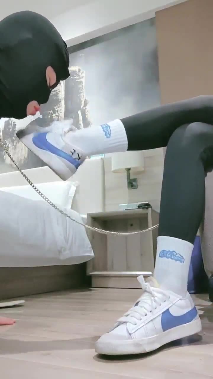 护短 笨狗 爱上伺候我