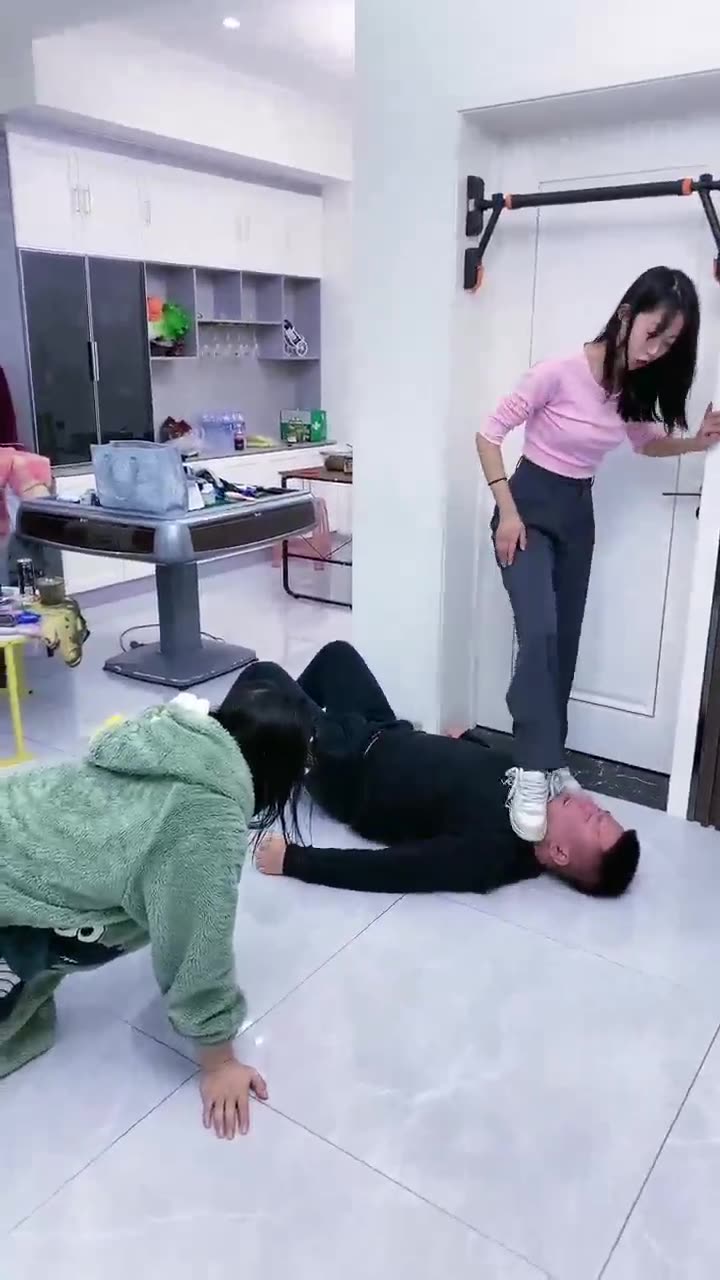 银儿 双胞胎调教 诱惑升级