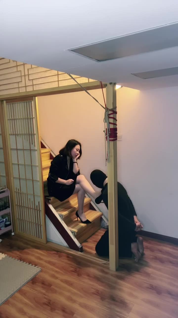 南昌女主十月 耳光