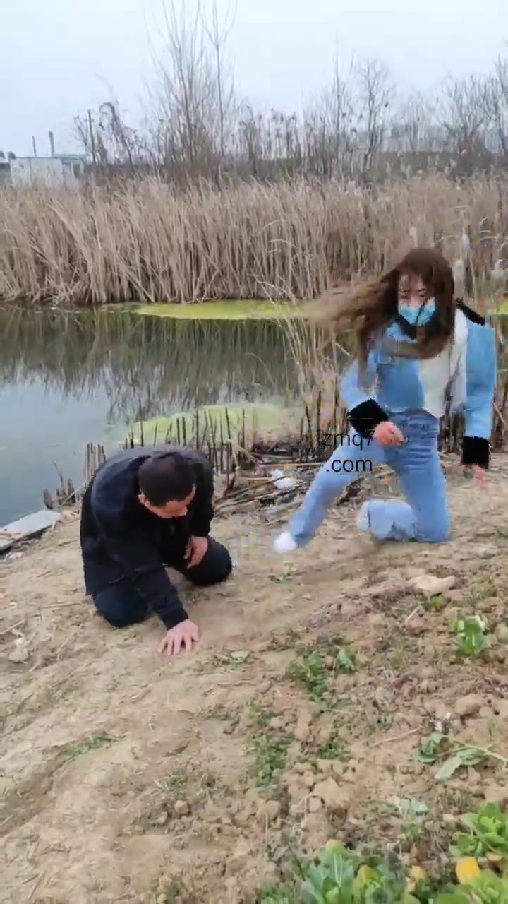 七颜 户外爆揍社会人