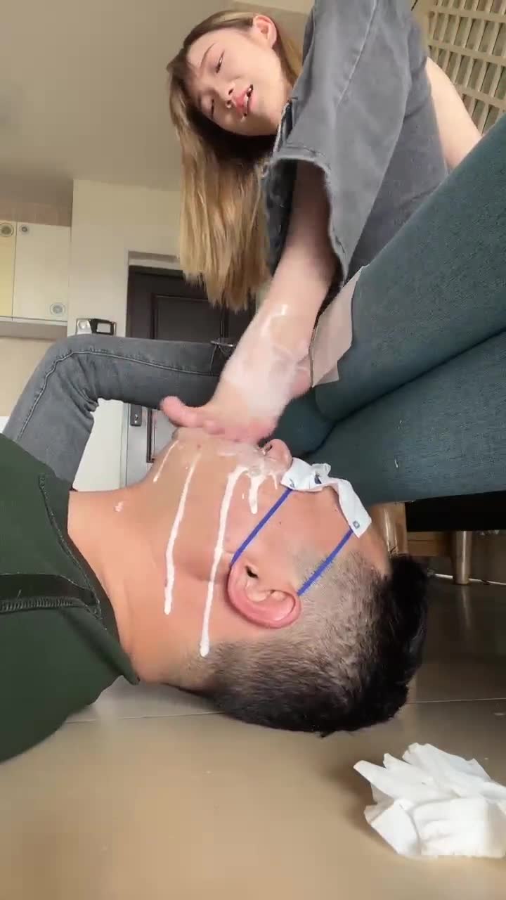 与精神小妹的那些事 文文 深喉专场