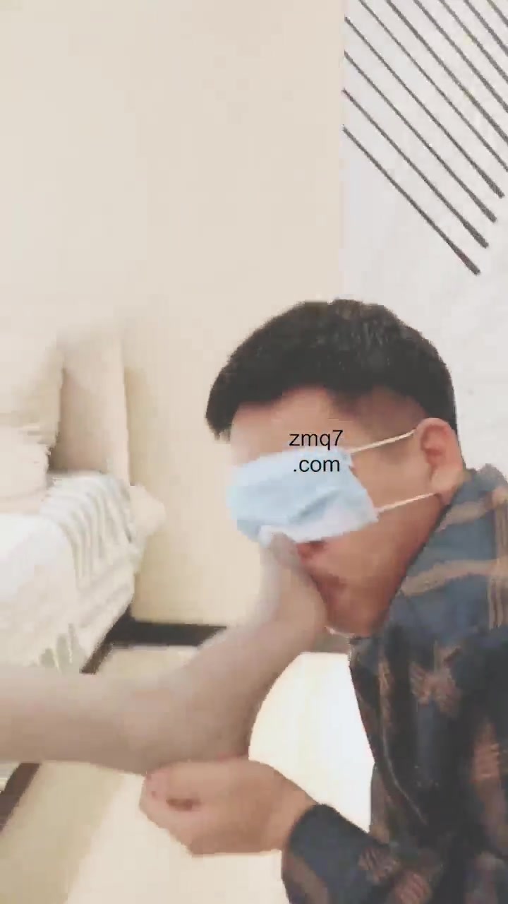 美娜格格 领导来求虐