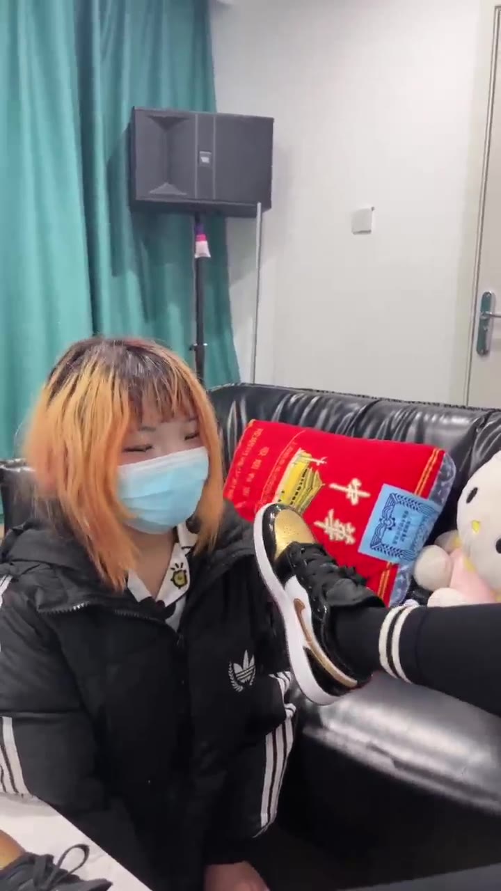 全国最贱 女主带两个素人学生羞辱我