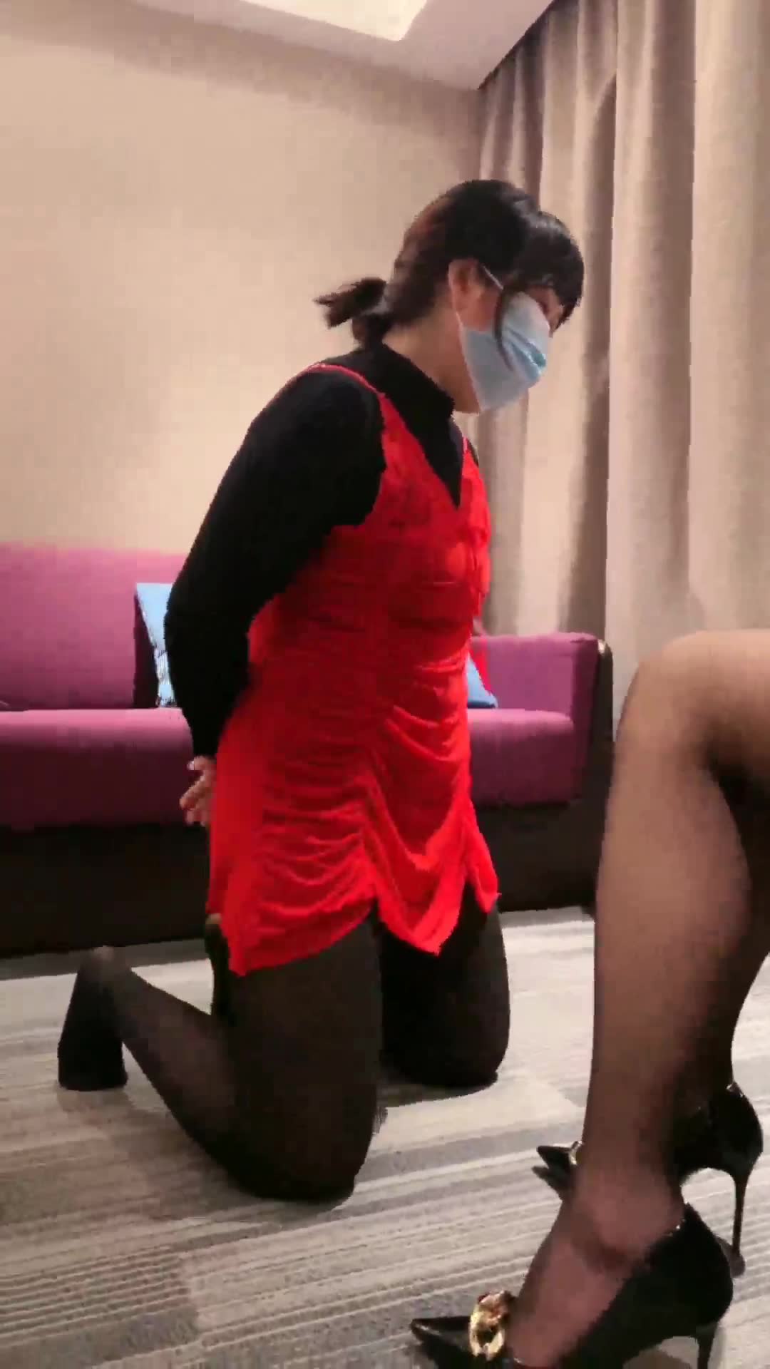 月月大大 耳光
