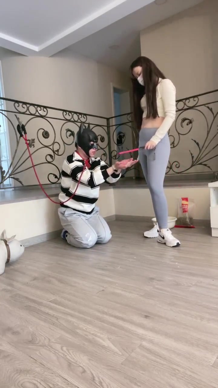 礼礼大人 极度的羞耻