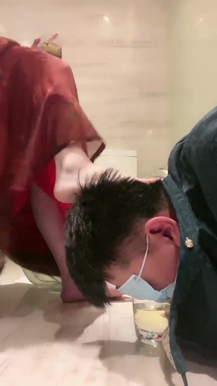 梦二 剧情 公主面试脚奴 失败