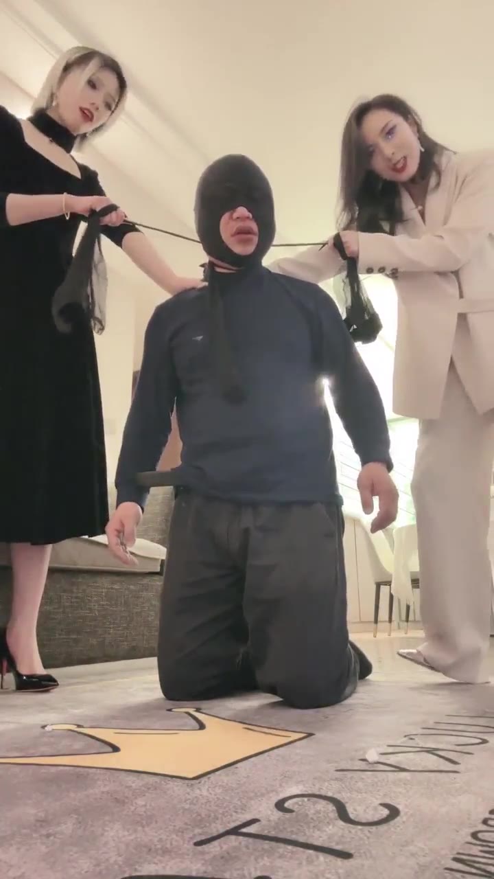 萱萱 随意调教