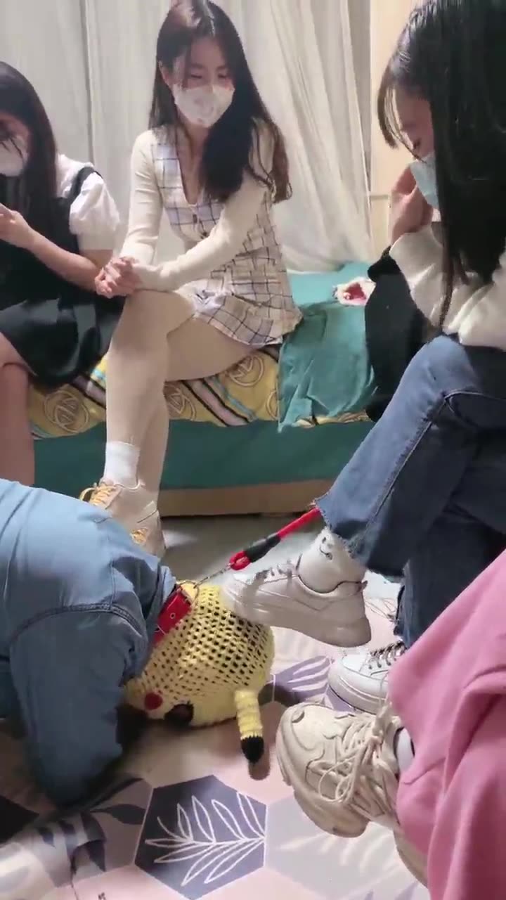 金桔 被五位00后小主人调教