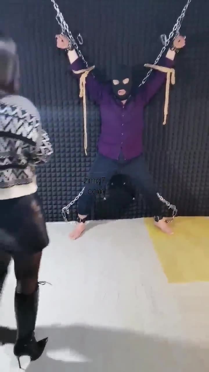 冷御 踢踢踢踢