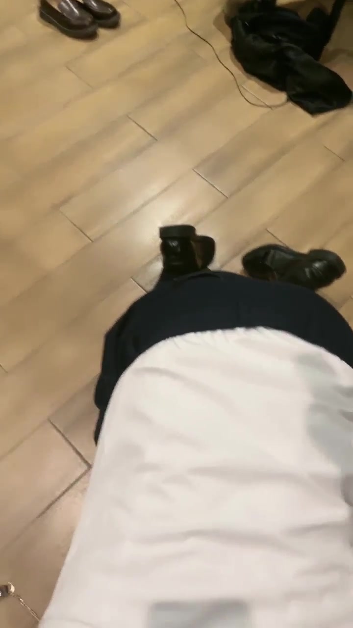 恩曦 老板也不过是取悦女王的工具