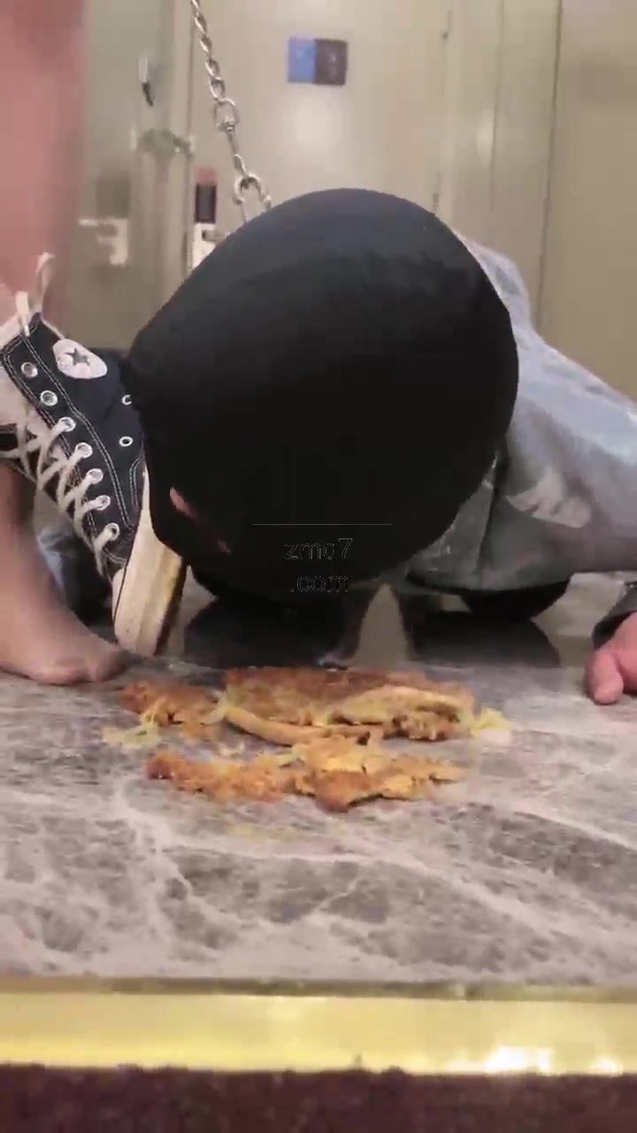 万一 你们要的喂食脚奴