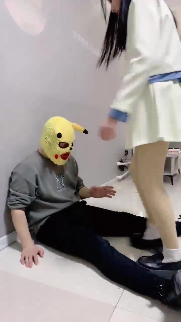 与精神小妹的那些事 大型踢裆现场
