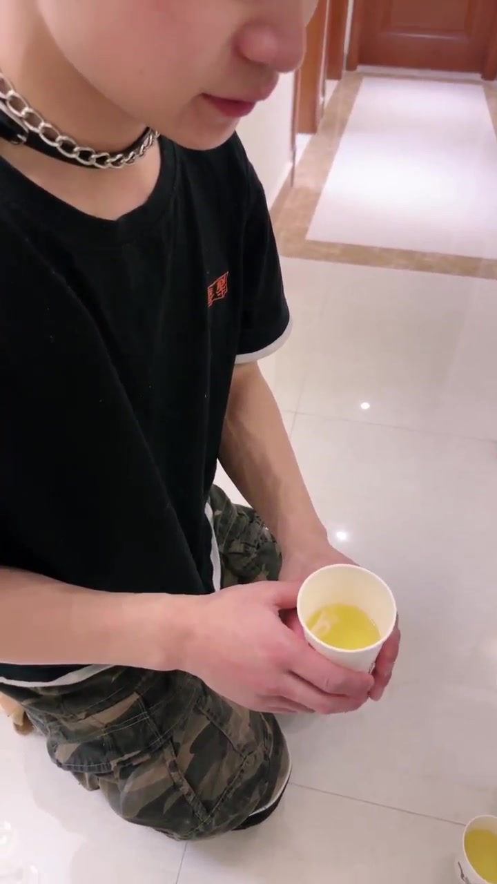宸宸 家奴伺候