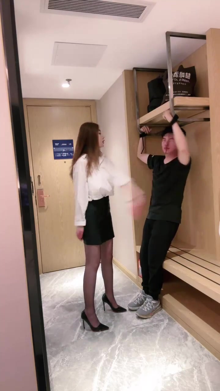 宸宸 纯粹的耳光