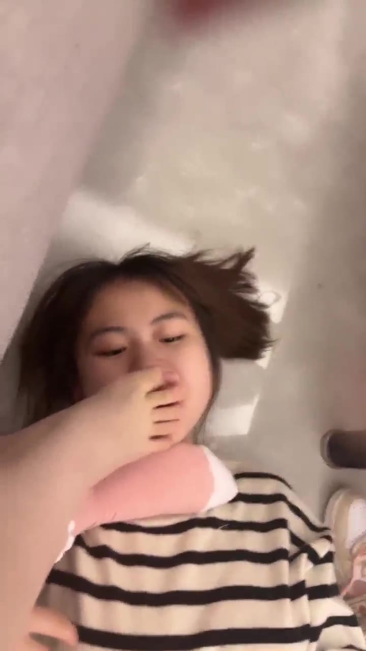 橘子没熟 恋臭少女堕落记