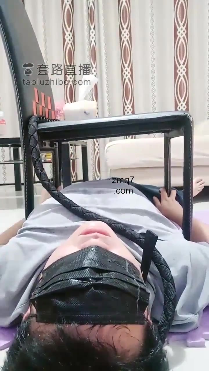 汐妍 调教 脚深喉插吐