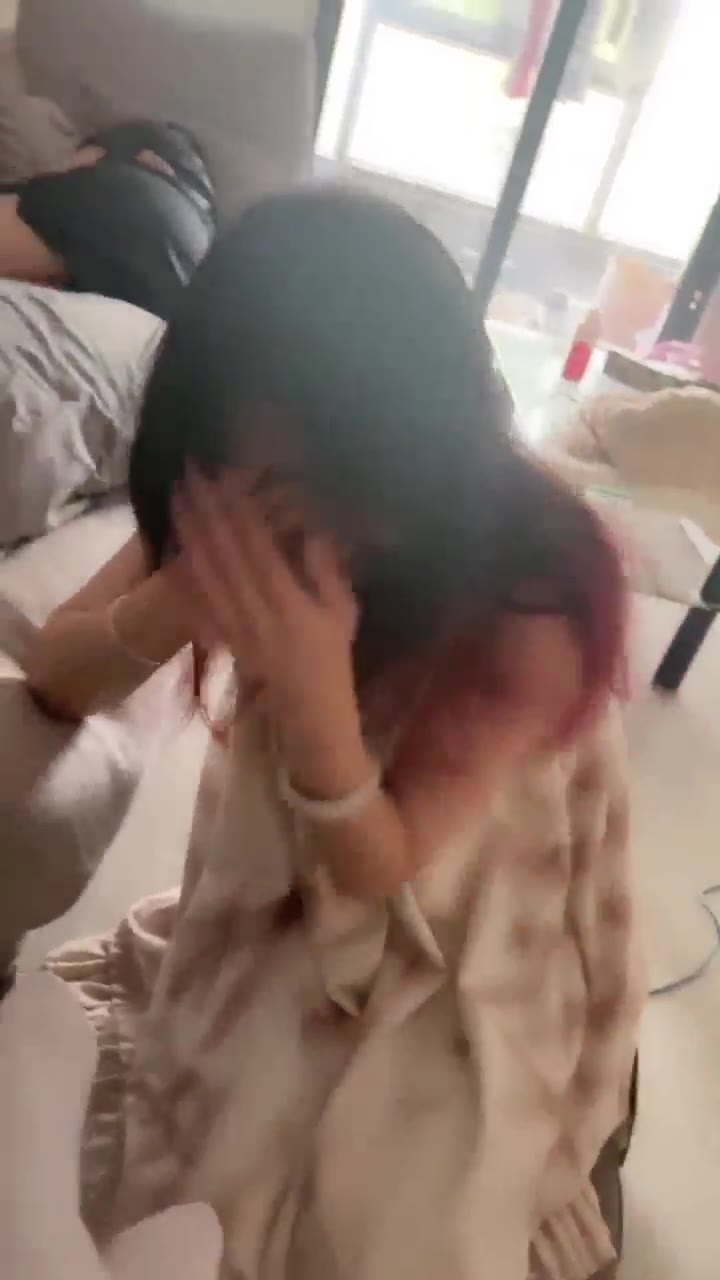 橘子没熟 调教女家奴 室友在旁熟睡