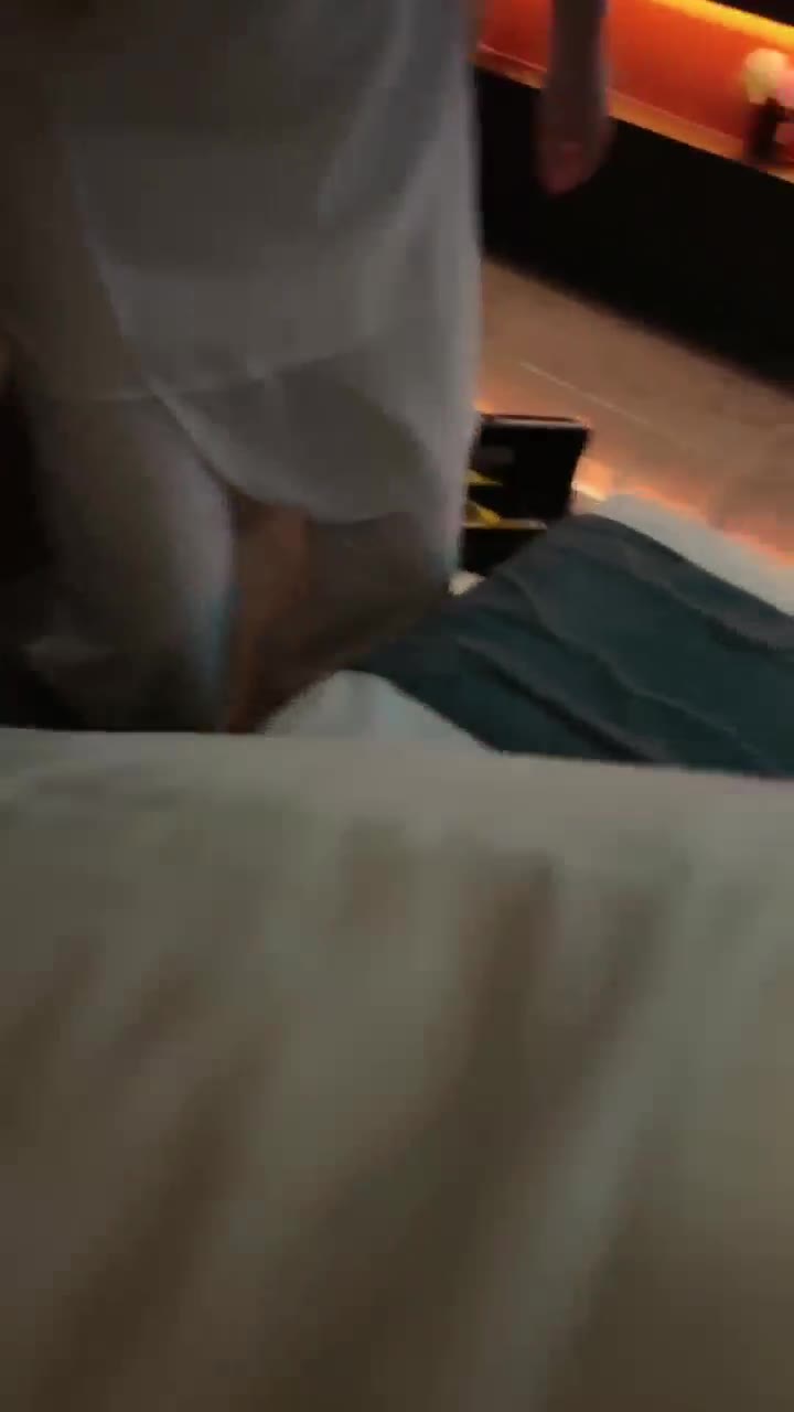 橘子没熟 女奴首次伺候足疗
