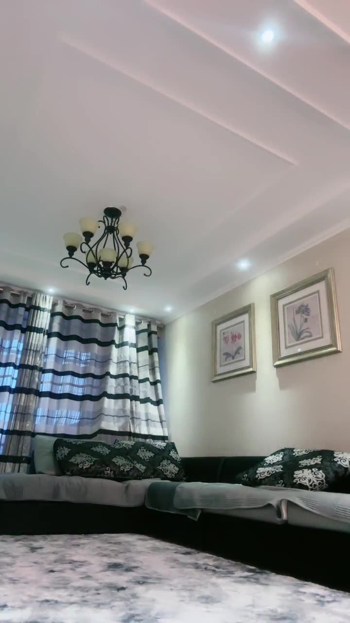 猫神大人 我就打你一下