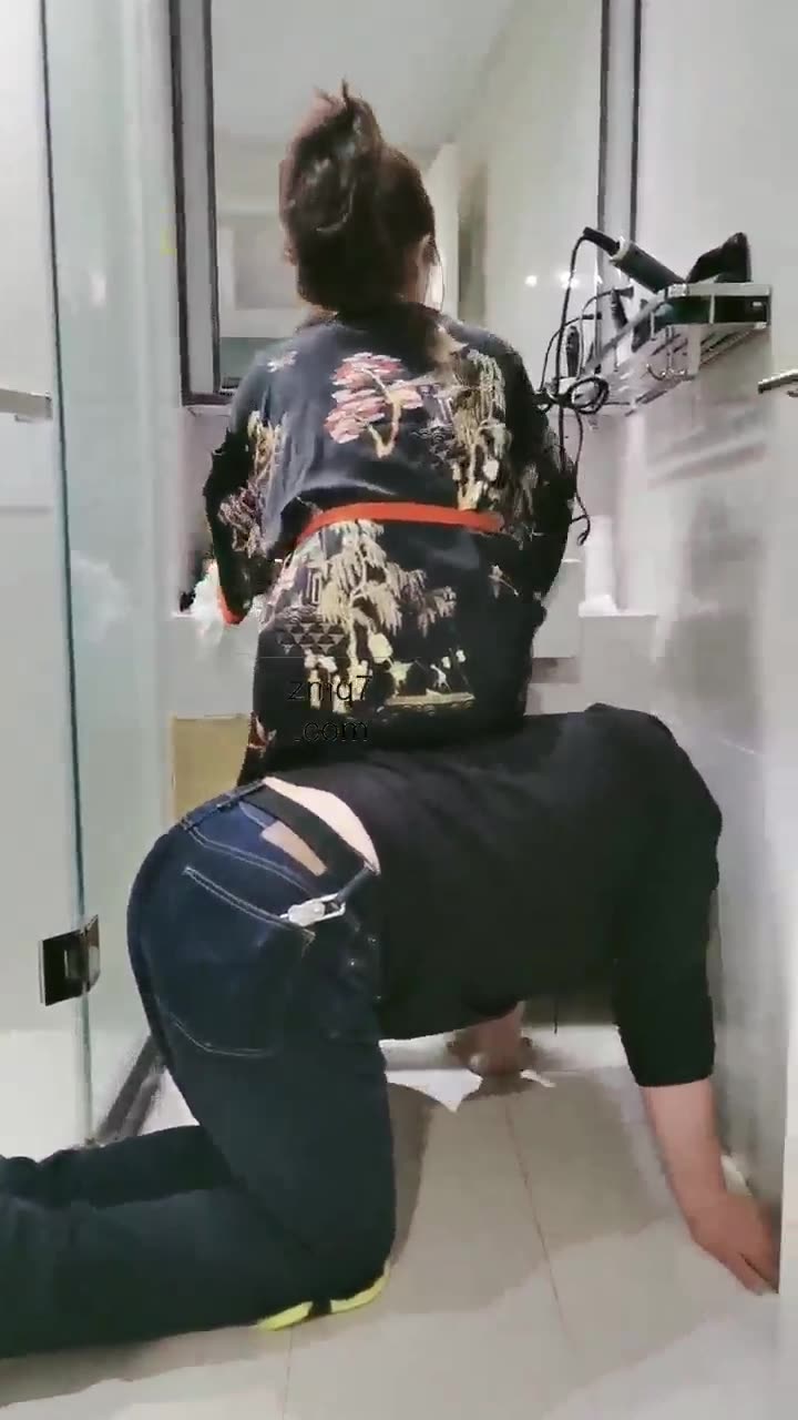 魔鬼天使 晨起的第一件事