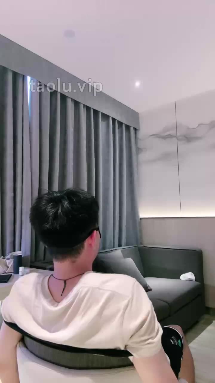 宸宸 挑战耳光