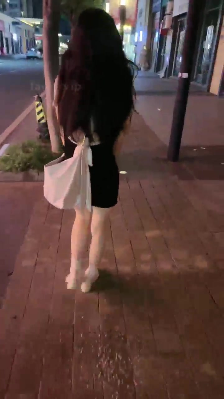 橙宝 户外 众目睽睽 调教女奴
