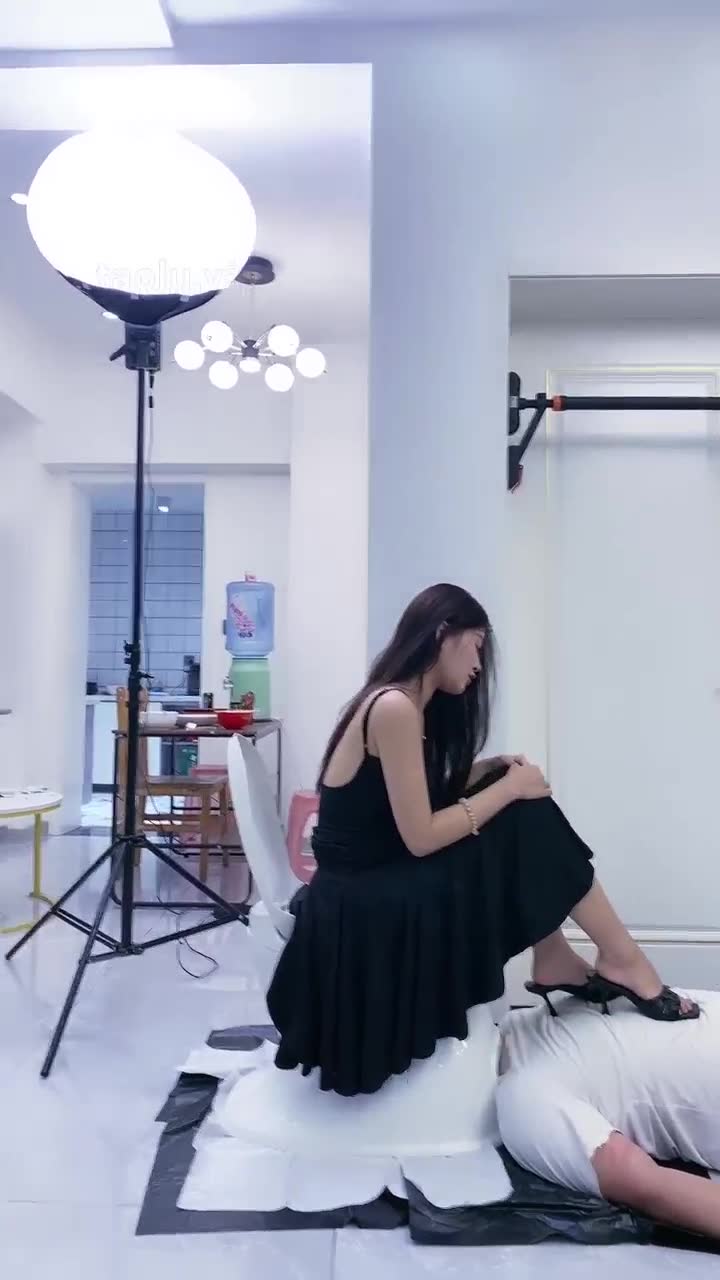 银儿 调教场 黄金