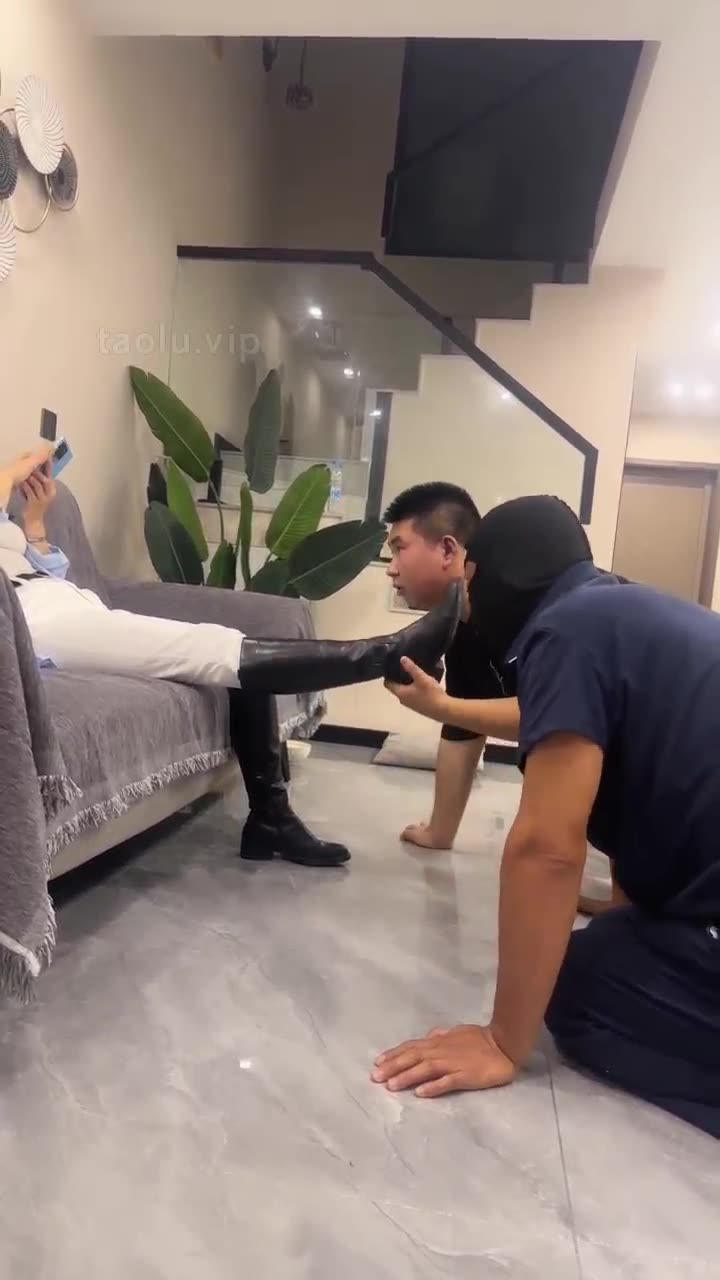 辣姐 玩一对父子