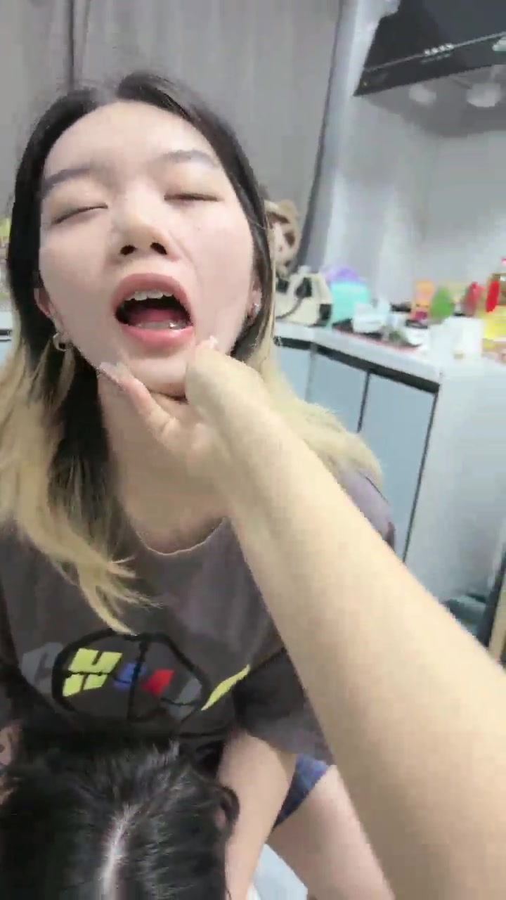 橙宝 一对姐妹花 都是婊子