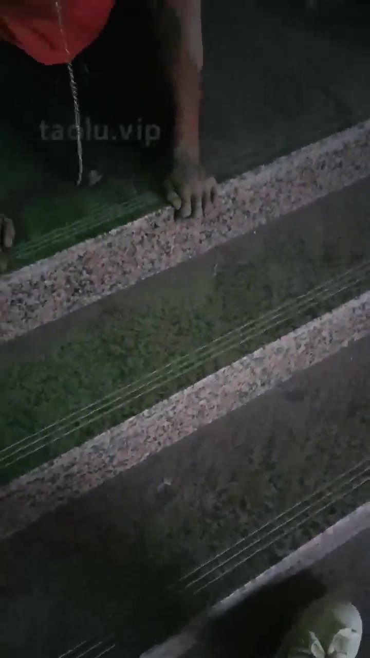 爱可呀 双女主 教室里玩一个贱货