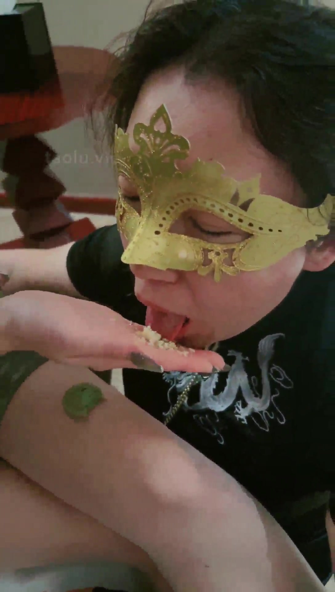 爵恋霸主 调教上了年纪的老女奴