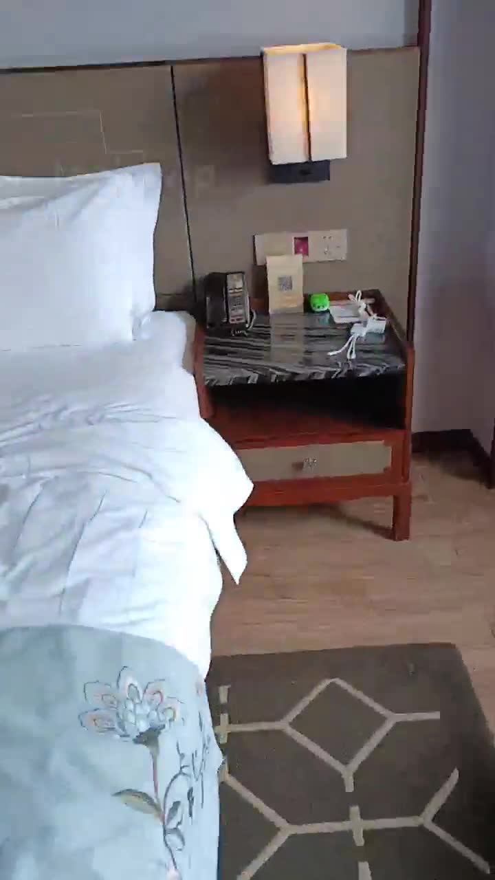爱可呀 玩母猪和小学姐