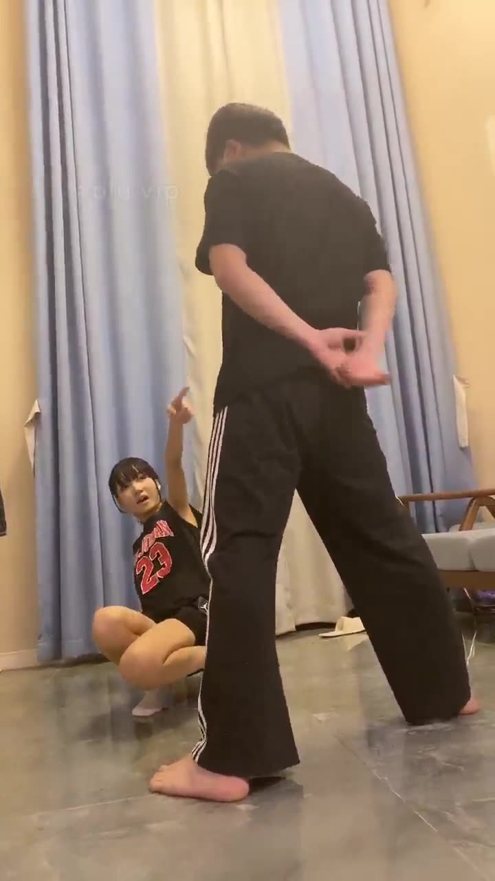 柔儿 新人首播 踢裆