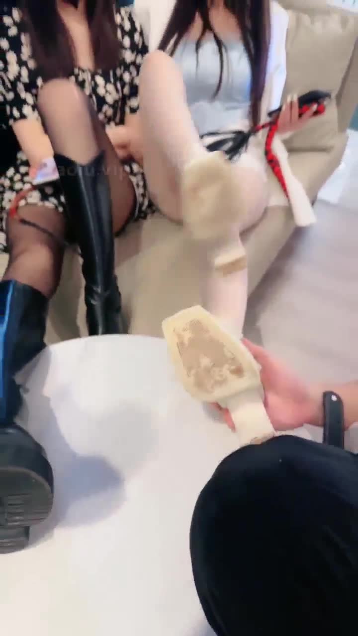 艾莉 双女主 鞭打 玩虐