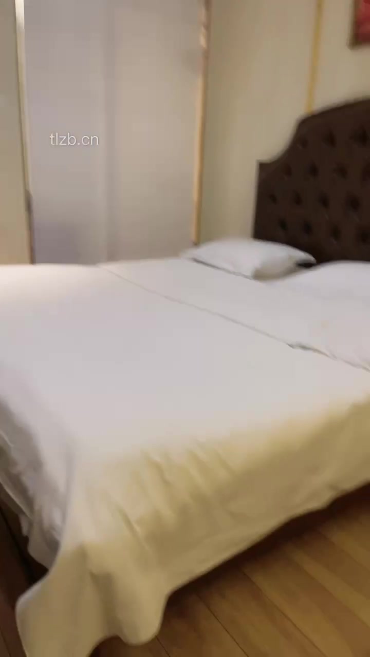 毛绒月亮 男奴日常 生活化伺候女主