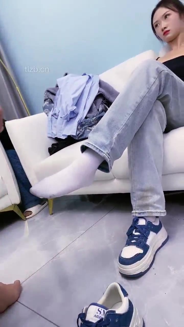 银儿 味道狠重的新人女王