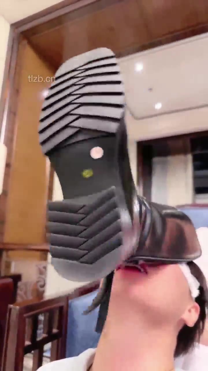 简一 肉色丝袜脚 骑马奴