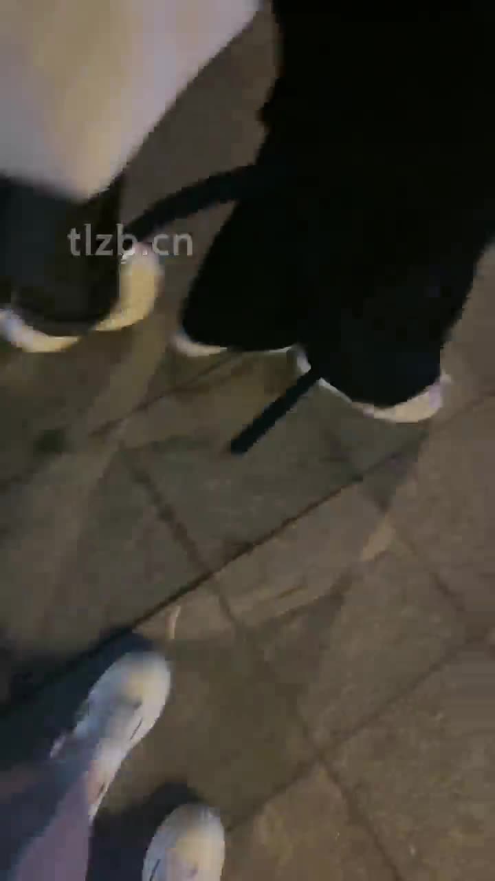 伊诺 大学城里真实开发路人