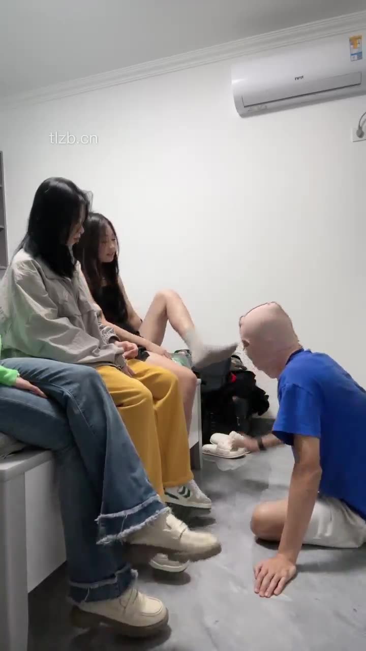 狗哥 继续开发素人