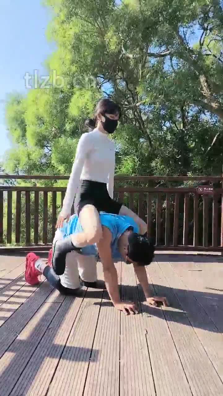 暴力美学 室外调教 公园虐骑