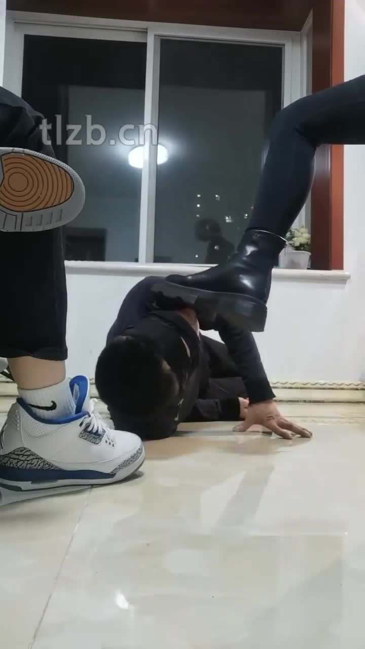 文文 白aj来啦