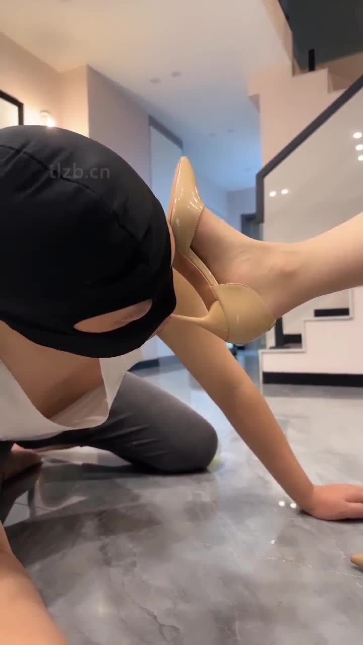 辣姐 首次翻车 调教