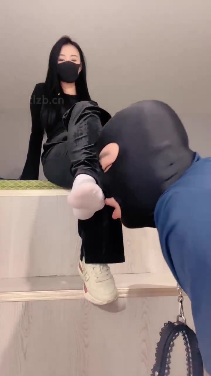曼伊 调教直播