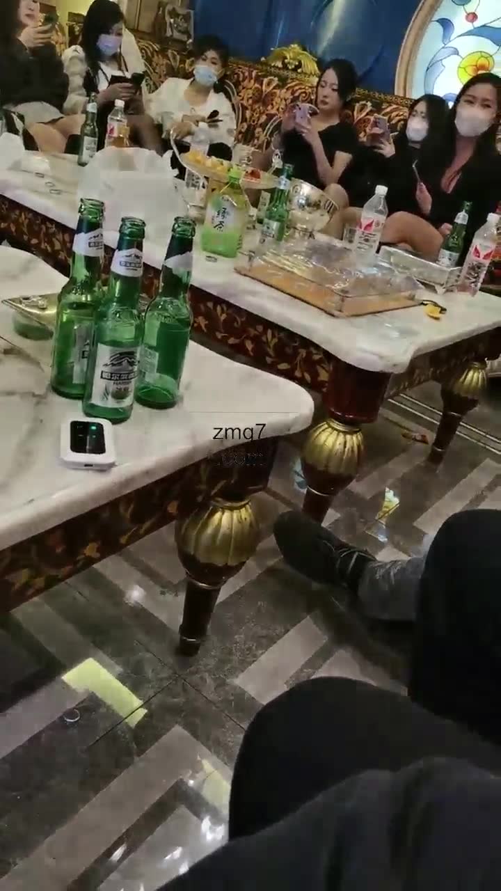 文文文文 聚会 先简单整一整